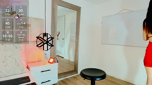 Živý XXX chat Emy-Ferrer