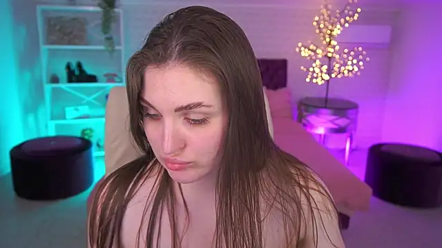 XXX chat uživo modela EmmyCharmm