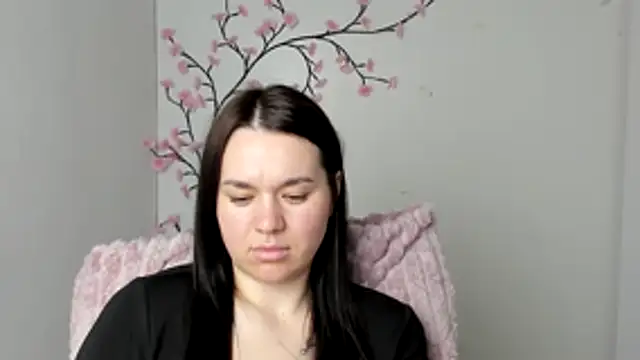 Czat XXX na żywo – Lola_Saymyname