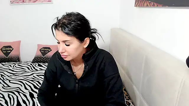 NickyHotXO 网络视讯表演
