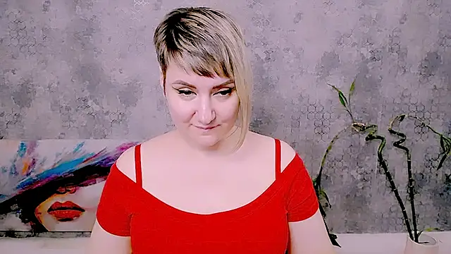 Djullia's Live XXX Chat
