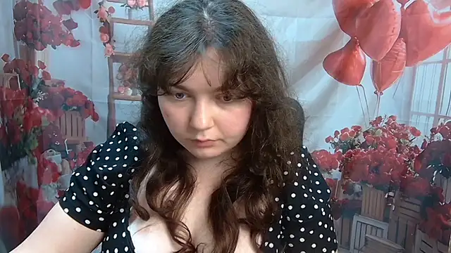 NeonilaLisova Chat XXX in diretta