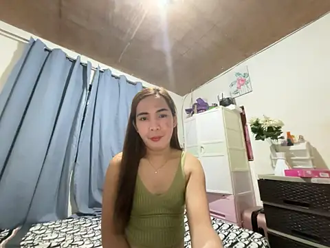 beautiful_mistake's Webcam Show