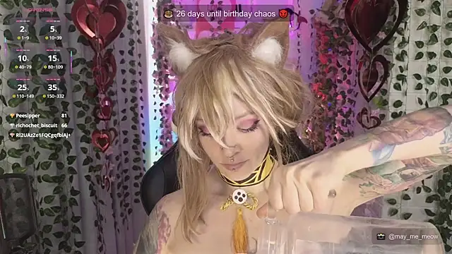 Mee-Meow Live XXX Chat