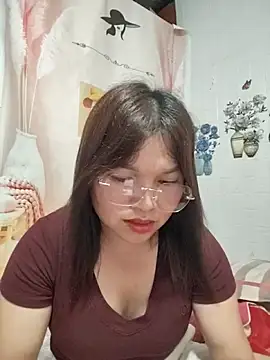 Cover-baa's Webcam Show