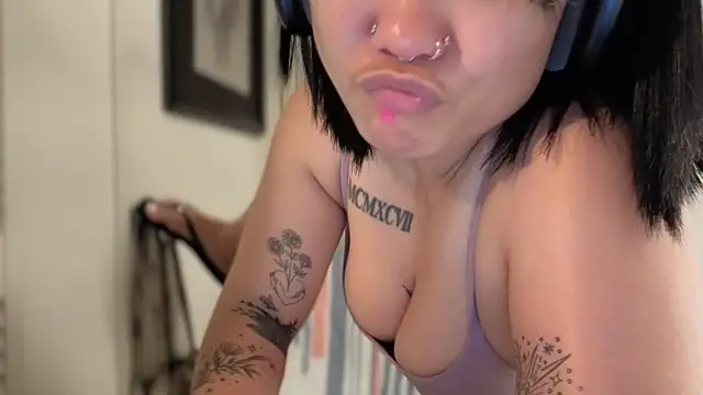 Chat XXX Live yourvibedealer