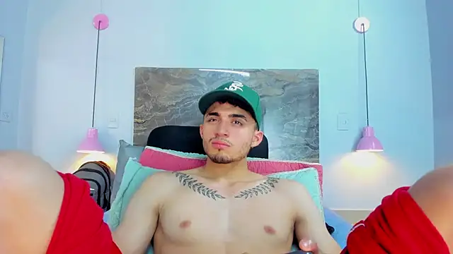 James-06's Webcam Show
