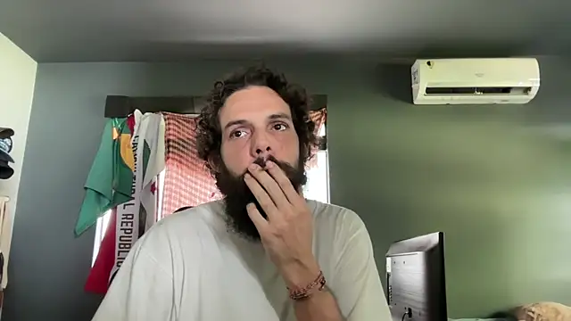 Show de falacomigobbzin na webcam