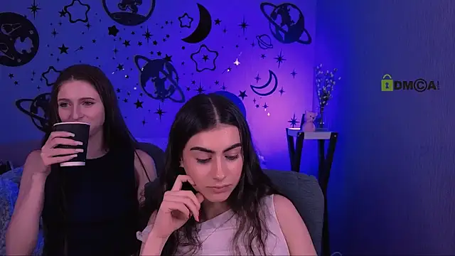 Show modela nekky_mouse na web-kameri