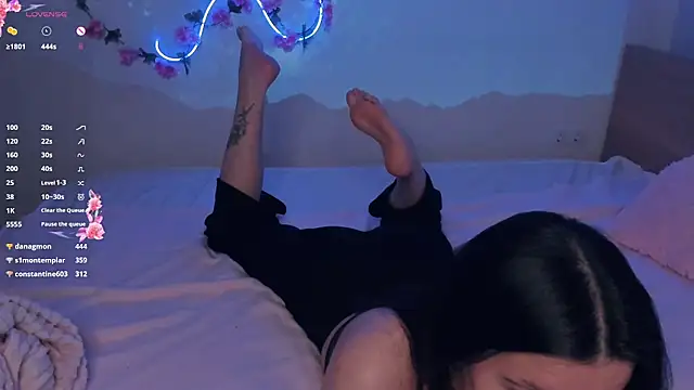 JuliannPaysour live XXX chat
