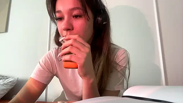 Živý XXX chat RoniBraccia