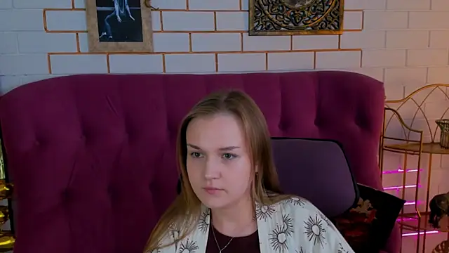 LissaTelor Adlı Modelin Canlı XXX Sohbeti