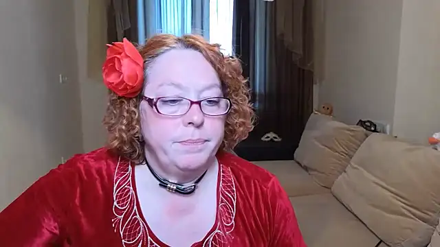 Chat XXX en directo de Fara_Flutte