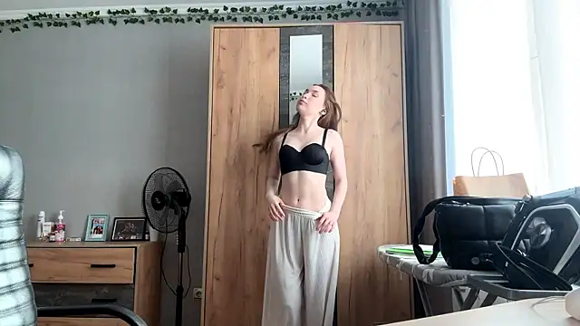 Chatroom XXX en direct de Milaissocute