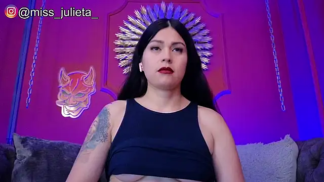 Chat XXX ao vivo de Julieta_Russell