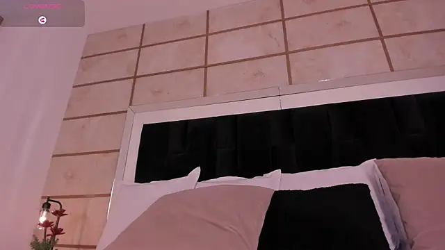 Czat XXX na żywo – Crystal_Rose__