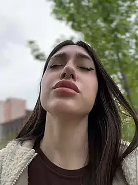 BOOMFOXY Live XXX Chat