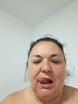MikyVesela Chat XXX live