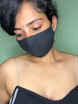 Chat +18 de harshali_2012 ao vivo