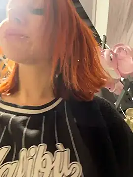 Chat +18 de RosieSecret ao vivo