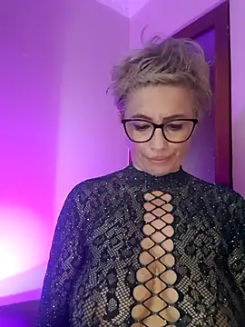 Chatroom XXX en direct de LunaBlaise