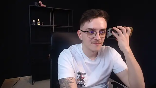 FelixStarkk Live XXX-chat