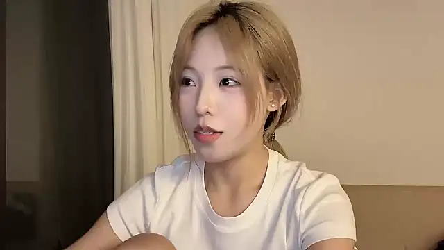 Meng_777 在線直播表演