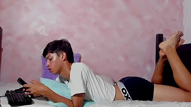 Baby_noahtt Chat XXX in diretta