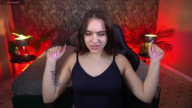 Chat +18 de FlirtyMusa ao vivo