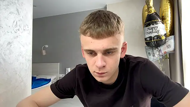 SoloFury Live XXX-Chat
