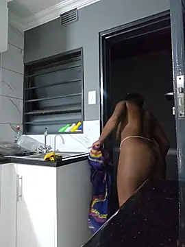 Shaniko89 élő XXX-chatje