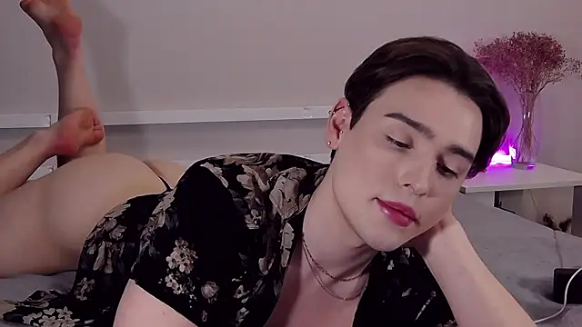 RobbyCharming: онлайн-секс-чат
