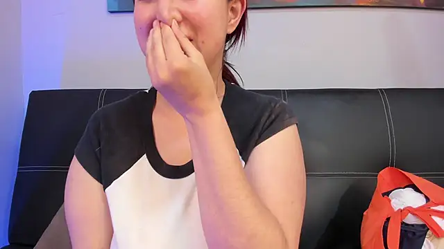 Živý XXX chat madelaine_blosson