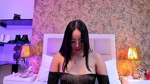 ValkyriaSteel – Naživo XXX chat
