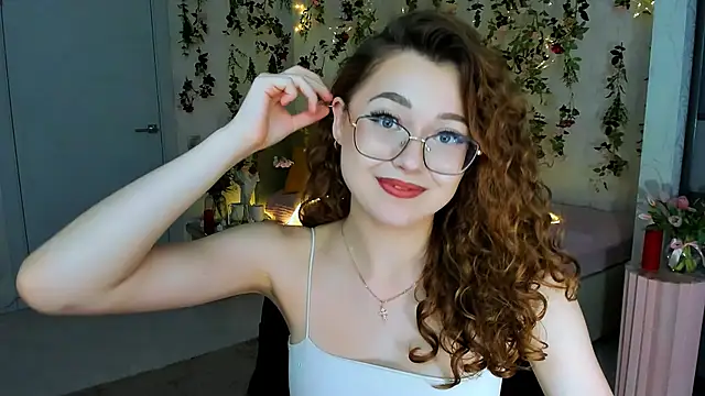 دردشة SereneFlame الجنسية المباشرة