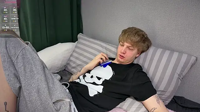 Вебкам-шоу olivertasty