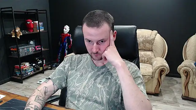 MihasikD Live XXX-Chat