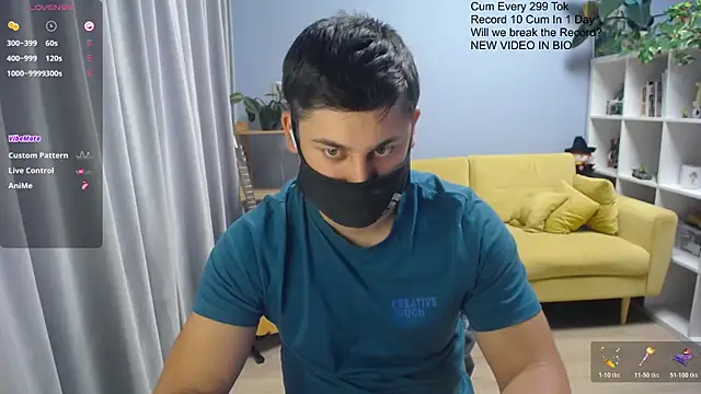 Tomguys Live XXX-Chat