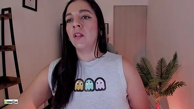 Chat XXX en directo de urcute_kitten