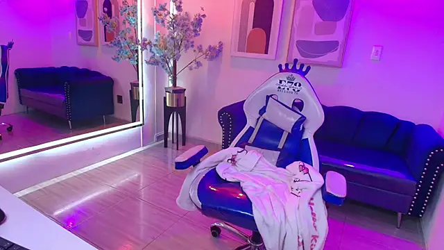 Miia__owens Adlı Modelin Canlı XXX Sohbeti