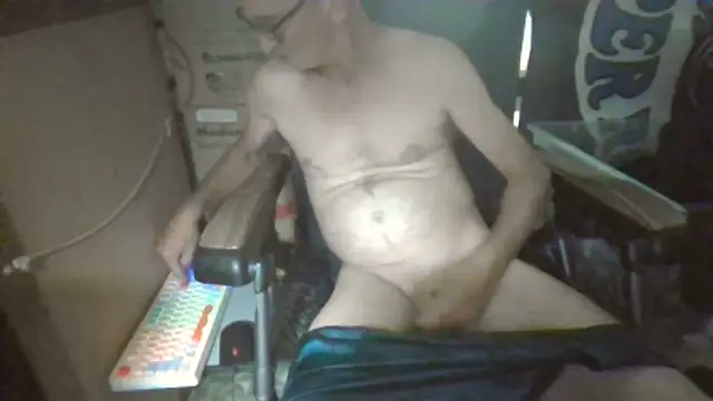Show Webcam de Lovyourpuss