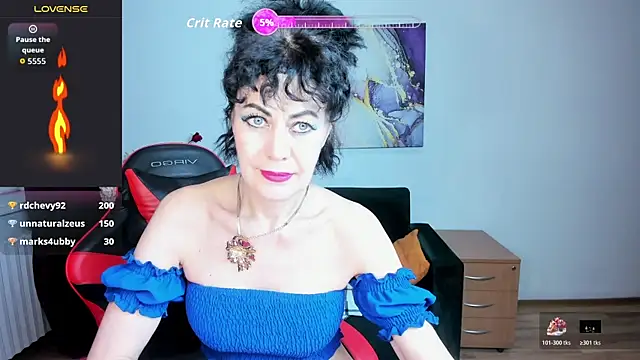 Silvia_Wallec Chat XXX live