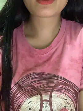 Yaseminn Live XXX-Chat