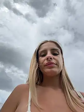 Chat +18 de SophieVJ ao vivo