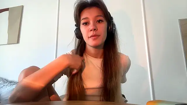 دردشة RoniBraccia الجنسية المباشرة