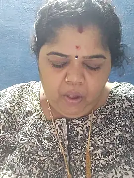 tamilthanushri Obrolan Langsung XXX