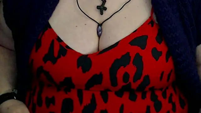 Chat +18 de mayasmith ao vivo