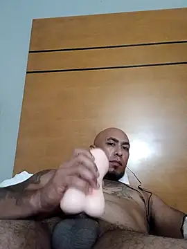 Mac15151's Live XXX Chat