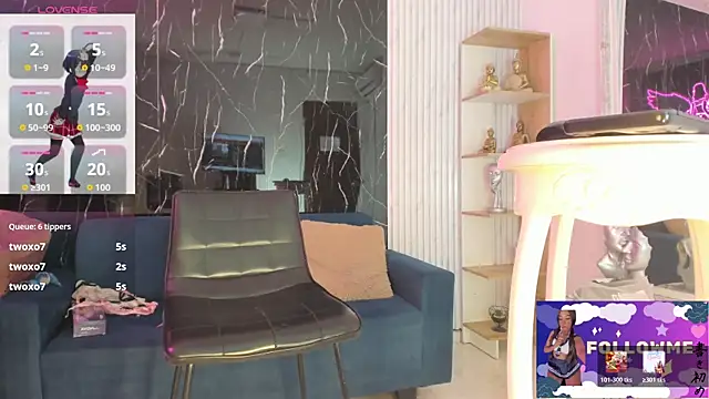 Nini_Beyker Adlı Modelin Canlı XXX Sohbeti