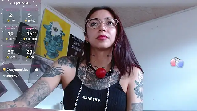 Chat XXX en directo de ZoeBakers_